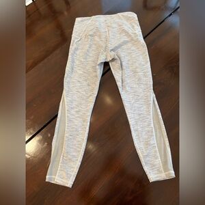 Lululemon capri-length leggings